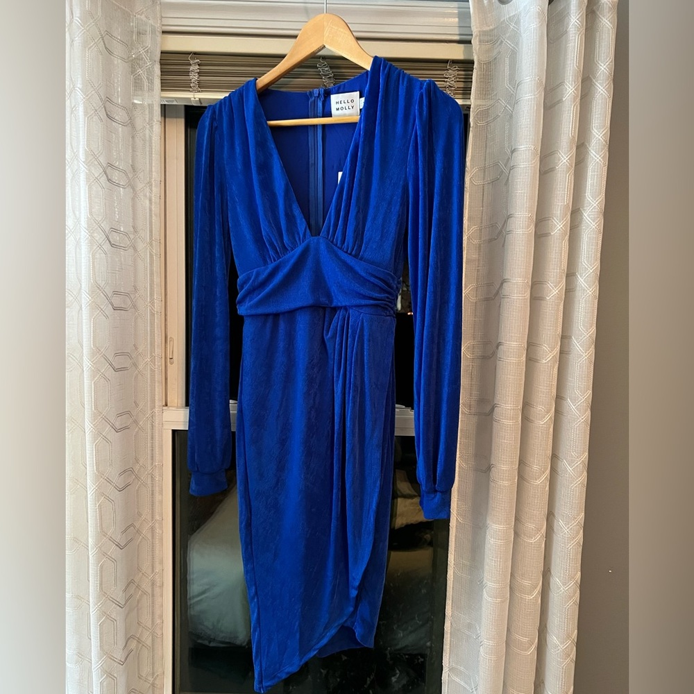 Women’s Blue Long Sleeved Cocktail Dress